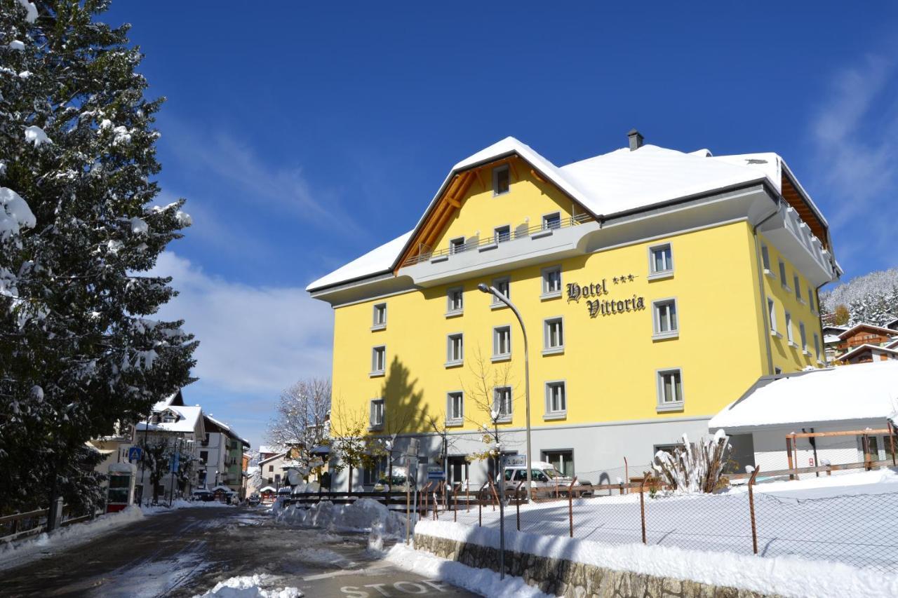 Hotel Vittoria Folgaria Exterior foto