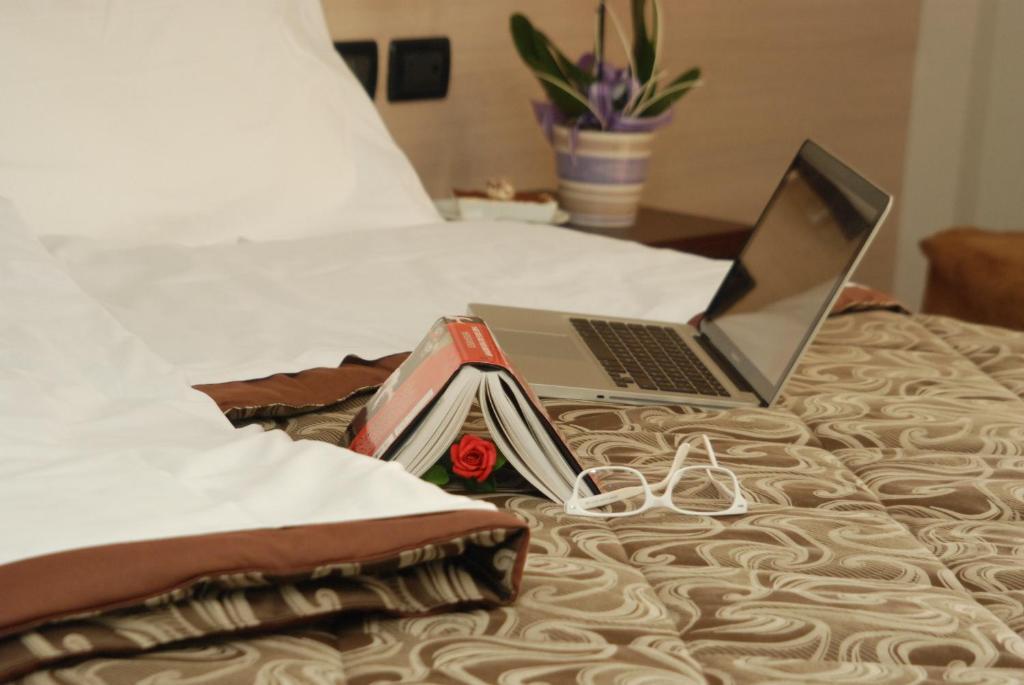 Hotel Vittoria Folgaria Habitación foto