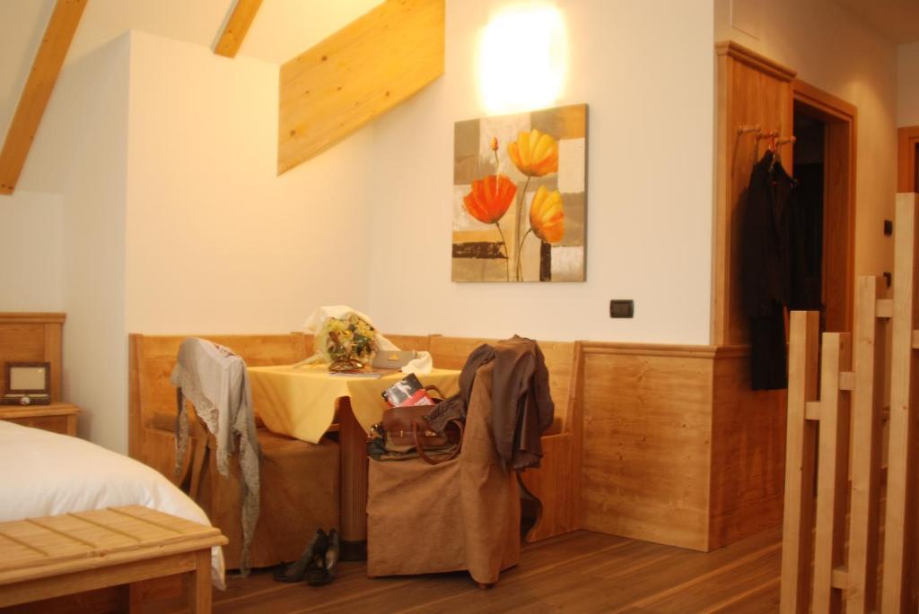 Hotel Vittoria Folgaria Habitación foto