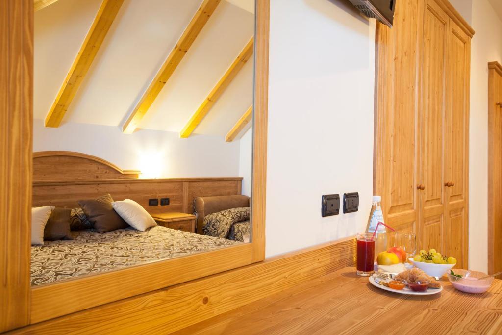 Hotel Vittoria Folgaria Habitación foto